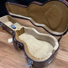 Load image into Gallery viewer, Kala Alligator Concert Arch Top Ukulele Case
